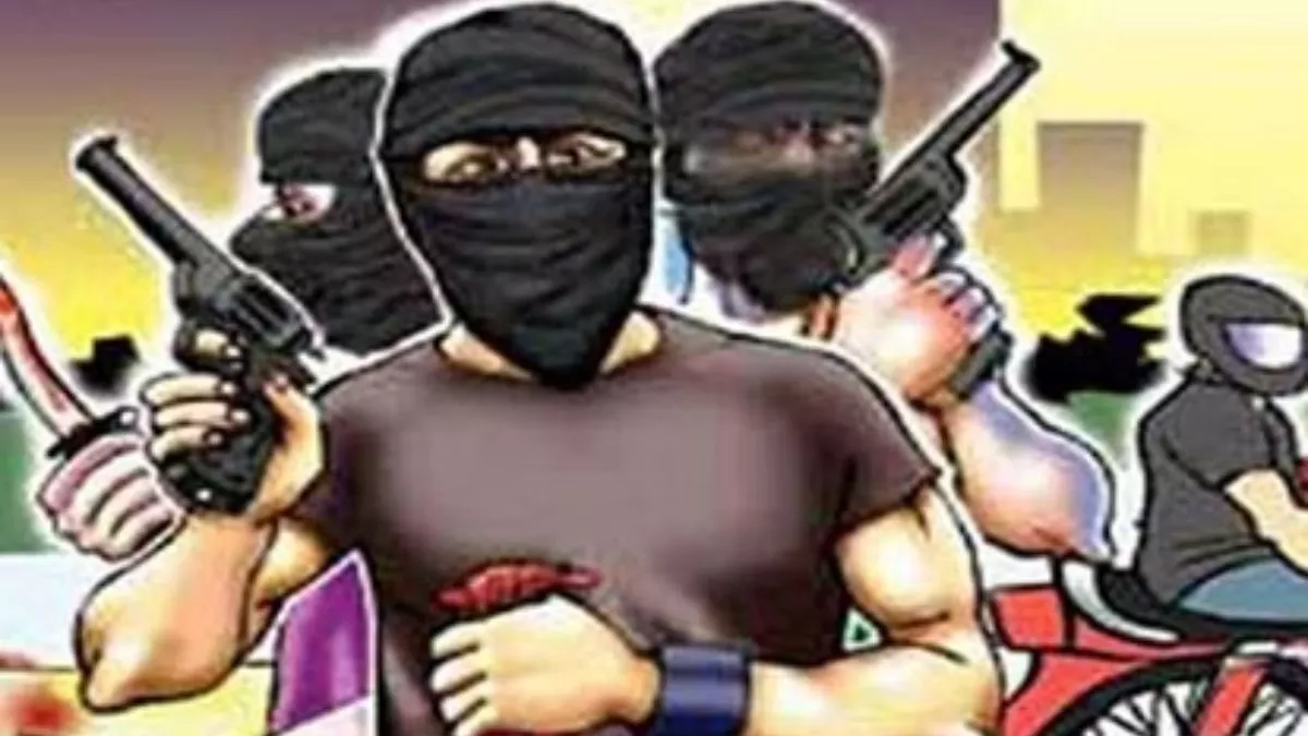 Mahendragarh Crime News: बाइकर्स गैंग ने की करोड़ों की चोरी, हाथ की सफाई देख हैरान पुलिस; CCTV से खुले राज