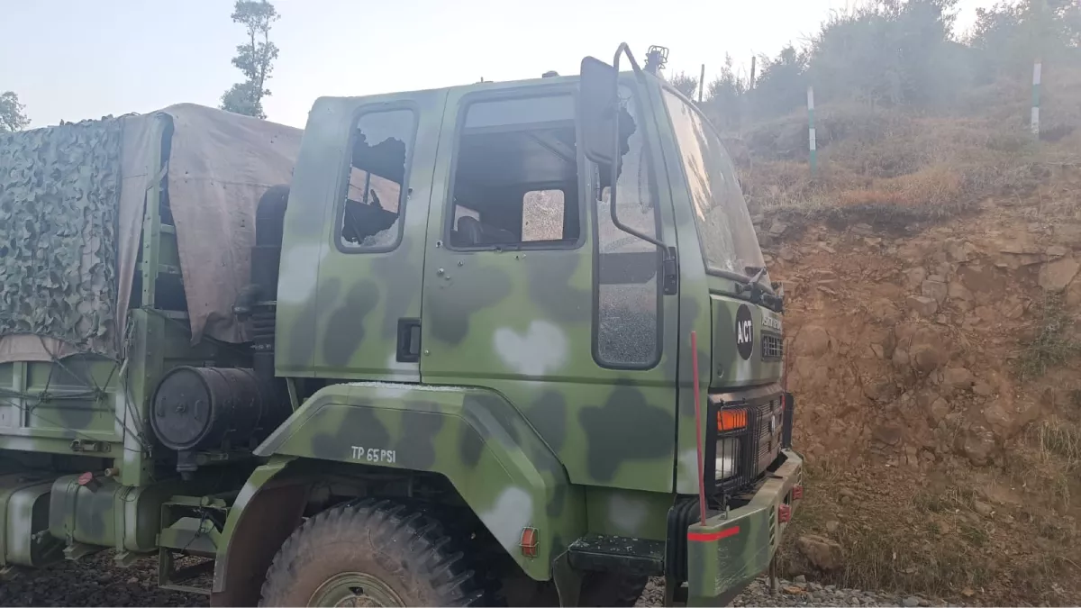 Attack On Airforce Vehicle: वायुसेना वाहन पर हमले के बाद हिरासत में लिए गए कई लोग, पुंछ में आतंकवादियों की तलाश जारी