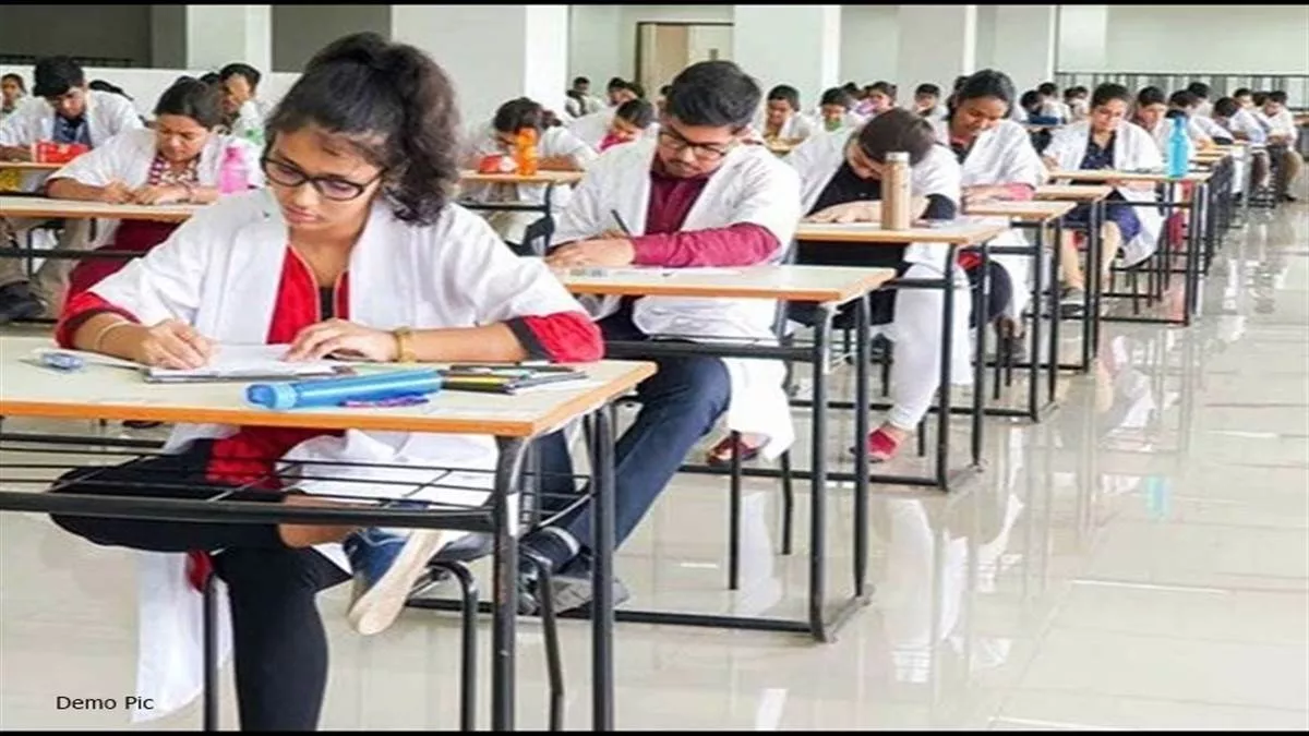 https://www.jagranimages.com/images/newimg/05052024/05_05_2024-neet_23711133.jpeg