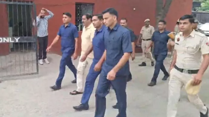 1500 करोड़ के धन शोधन मामले में पूर्व विधायक धर्म सिंह छौक्कर गिरफ्तार।