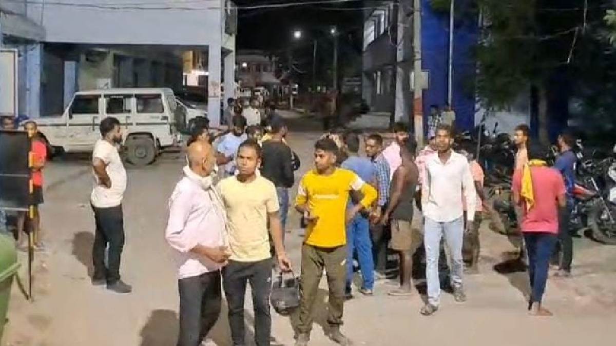 hajipur tragic road accident 3 people including brother died before sisters marriage