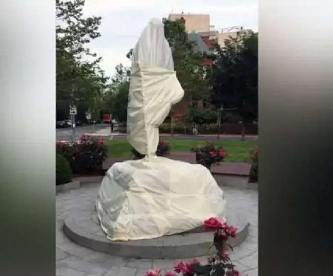 अमेरिकी सांसद ने महात्मा गांधी की प्रतिमा को नुकसान पहुंचाने पर दिया बयान, बोले- ये बेहद अपमानजनक