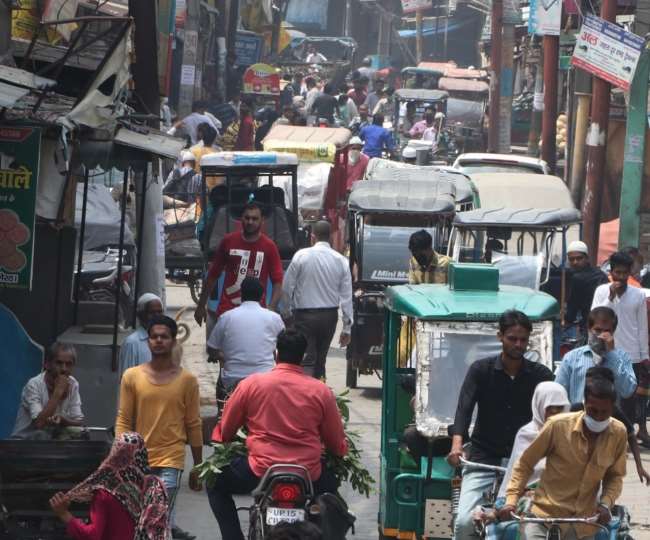 Unlock1 कंटेनमेंट जोन से बाहर के बाजार और उद्योग खोले जाएंCM से की