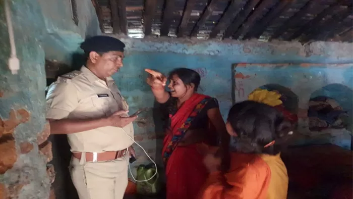 समस्तीपुर में घटना के बाद रोते बिलखते स्वजन। फोटो-जागरण