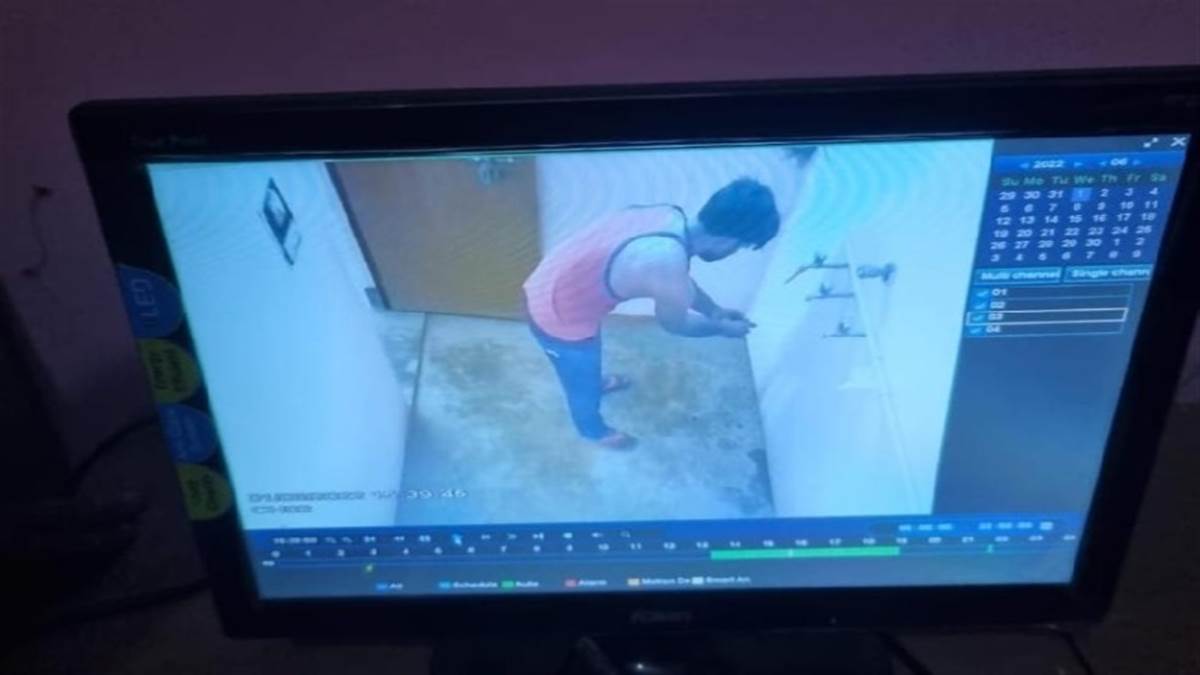 https://www.jagranimages.com/images/newimg/05062022/05_06_2022-girls_hostel_hidden_camera_22775076_15196756.jpg