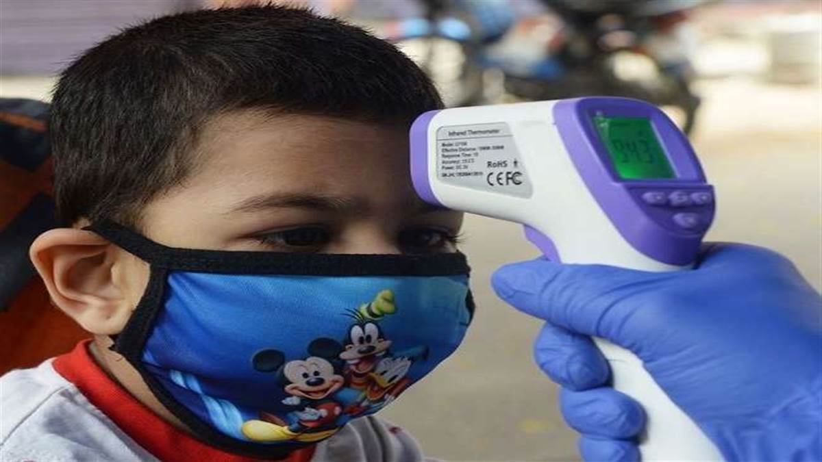 himachal pradesh news corona alert in state child suffer with fever and ili advisory issued