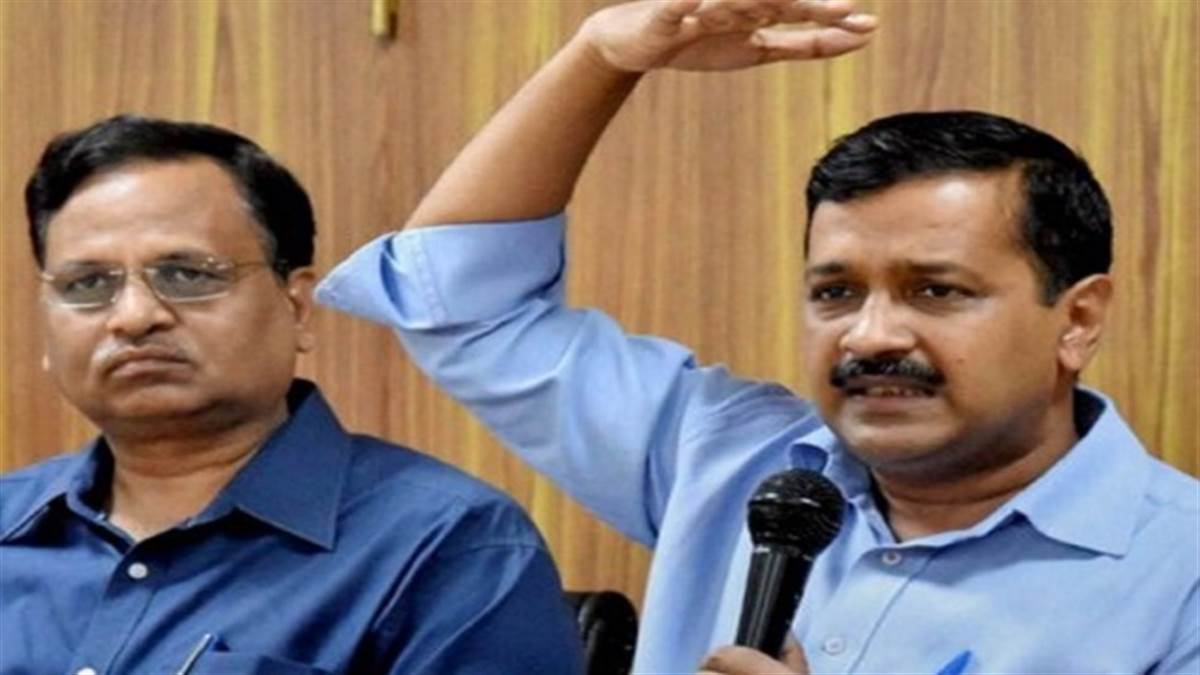 सत्येंद्र जैन की गिरफ्तारी में नया ट्विस्ट? अरविंद केजरीवाल ने पूछा- 'वह जब आरोपी ही नहीं तो भ्रष्ट कैसे हुए?