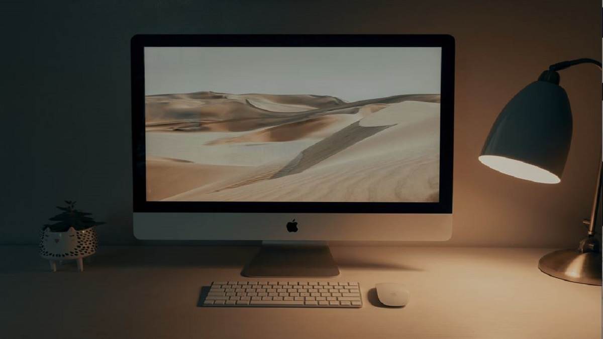 Best Monitors: हाई रेजॉल्यूशन और शानदार विजुअल डिस्प्ले वाले इन मॉनीटर के फीचर्स देख उड़ जाएंगे होश