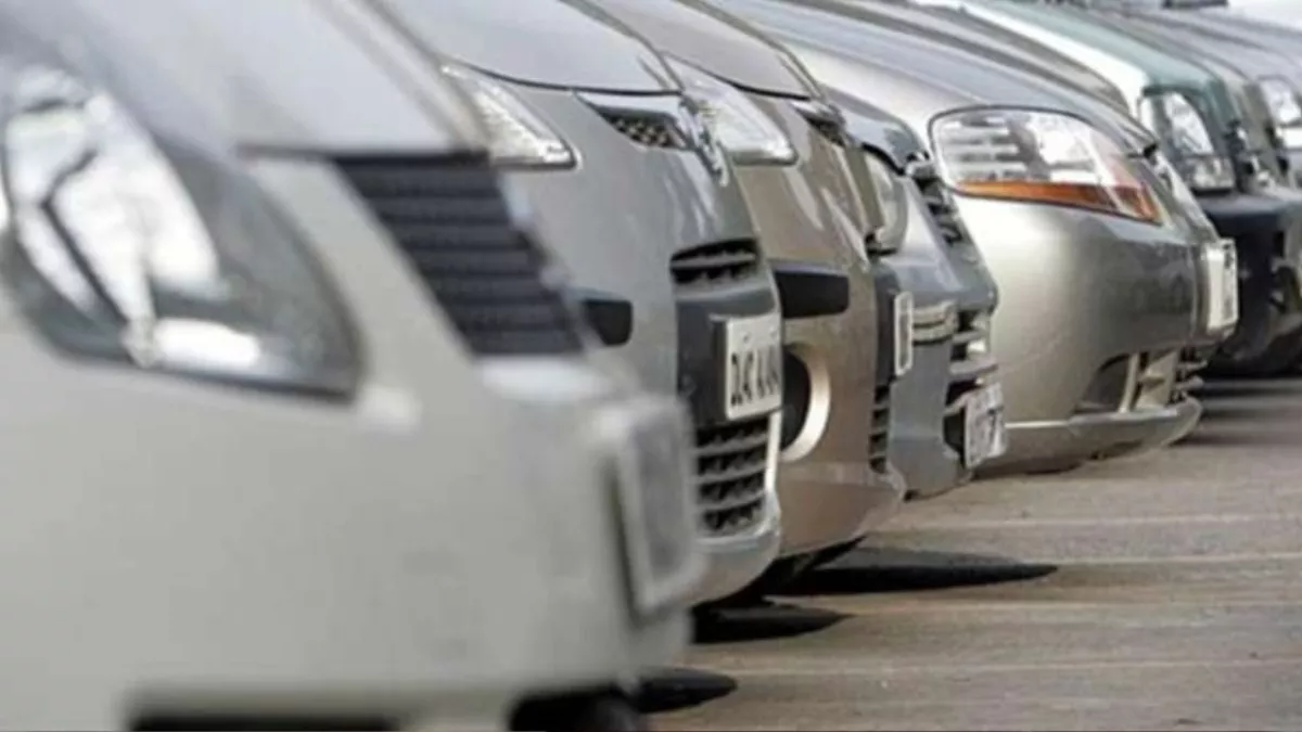 देश की ऑटोमोबाइल मार्केट में धड़ल्ले से हो रही बिक्री, मई में दर्ज की गई दोहरे अंकों की बढ़त