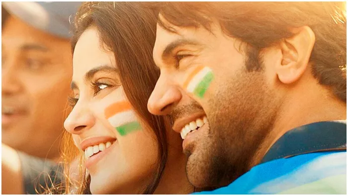 नहीं चल रहा जाह्नवी-राजकुमार की फिल्म का जादू, (X Image)