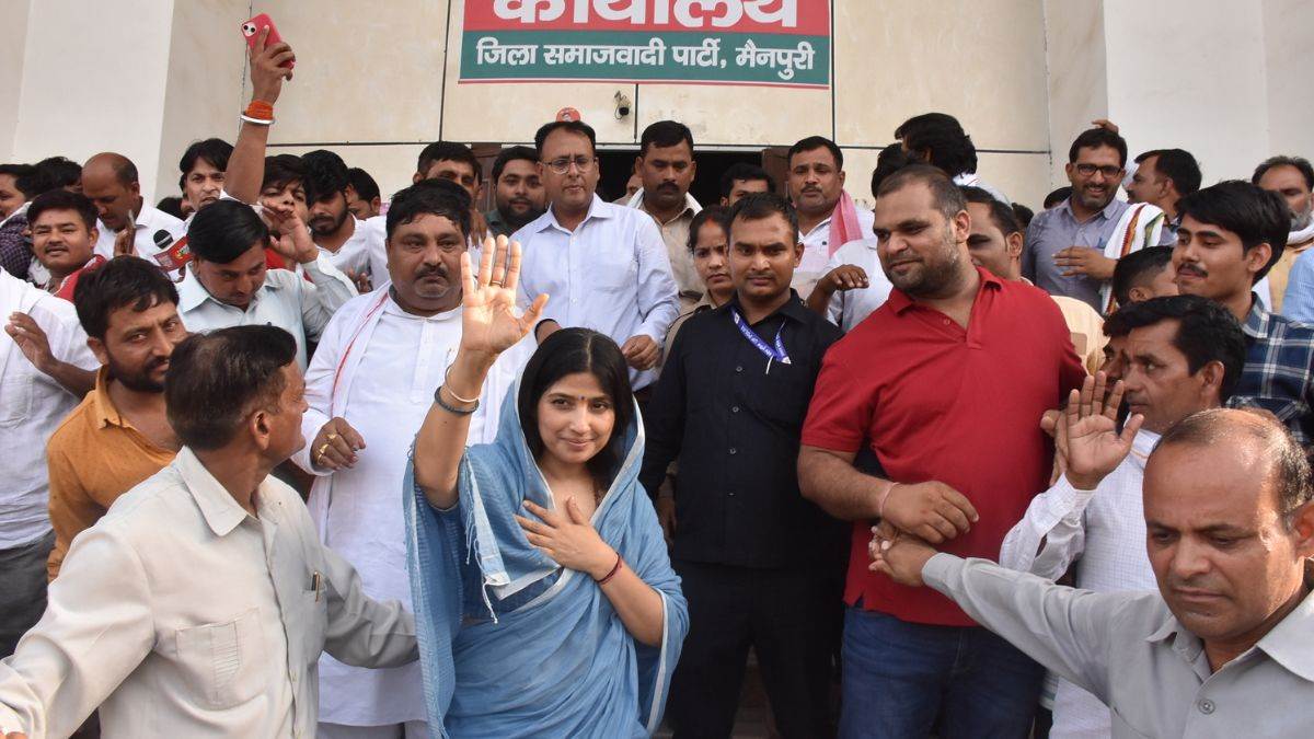 https://www.jagranimages.com/images/newimg/05062024/05_06_2024-dimple_yadav_mainpuri_sansad_23732446.jpg