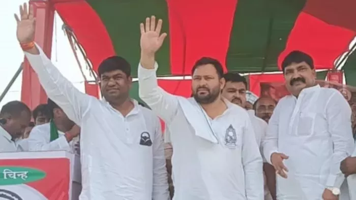 विकासशील इंसान पार्टी (वीआइपी) के संस्थापक और पूर्व मंत्री मुकेश सहनी