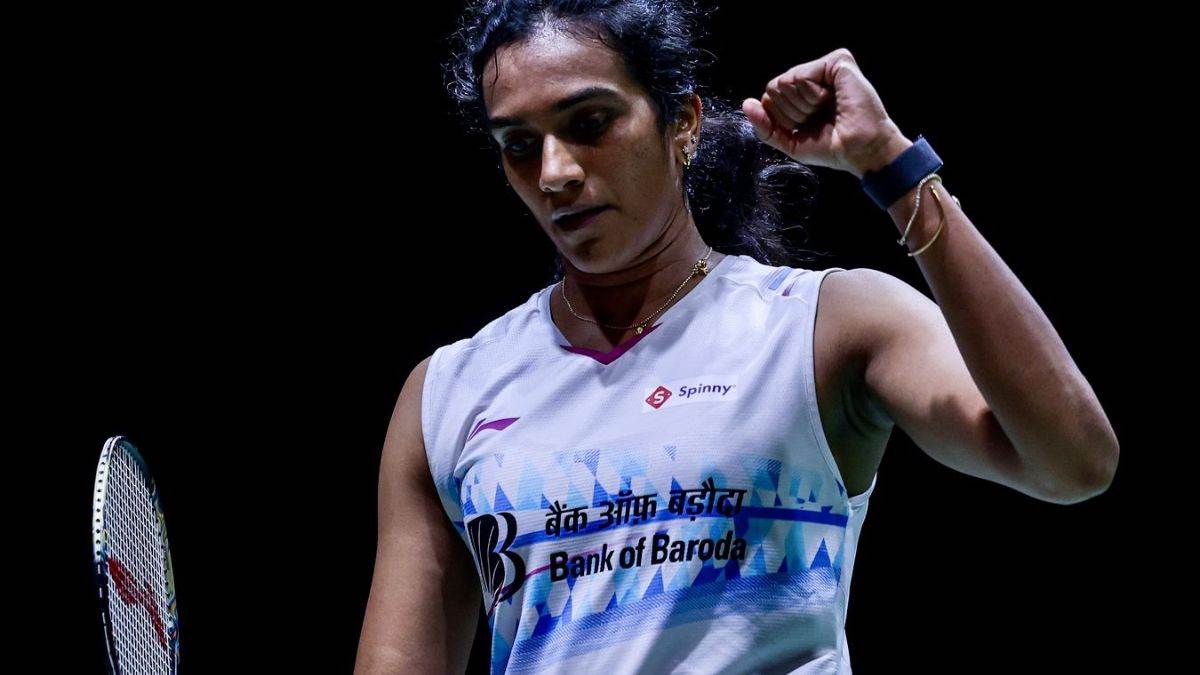 p v sindhu lost to hsu wen chi in indonesia open rutaparna panda and swetaparna panda lost in womens doubles