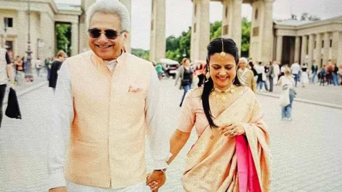 महुआ मोईत्रा ने जर्मनी में रचाई शादी (फोटो सोर्स- सोशल मीडिया)