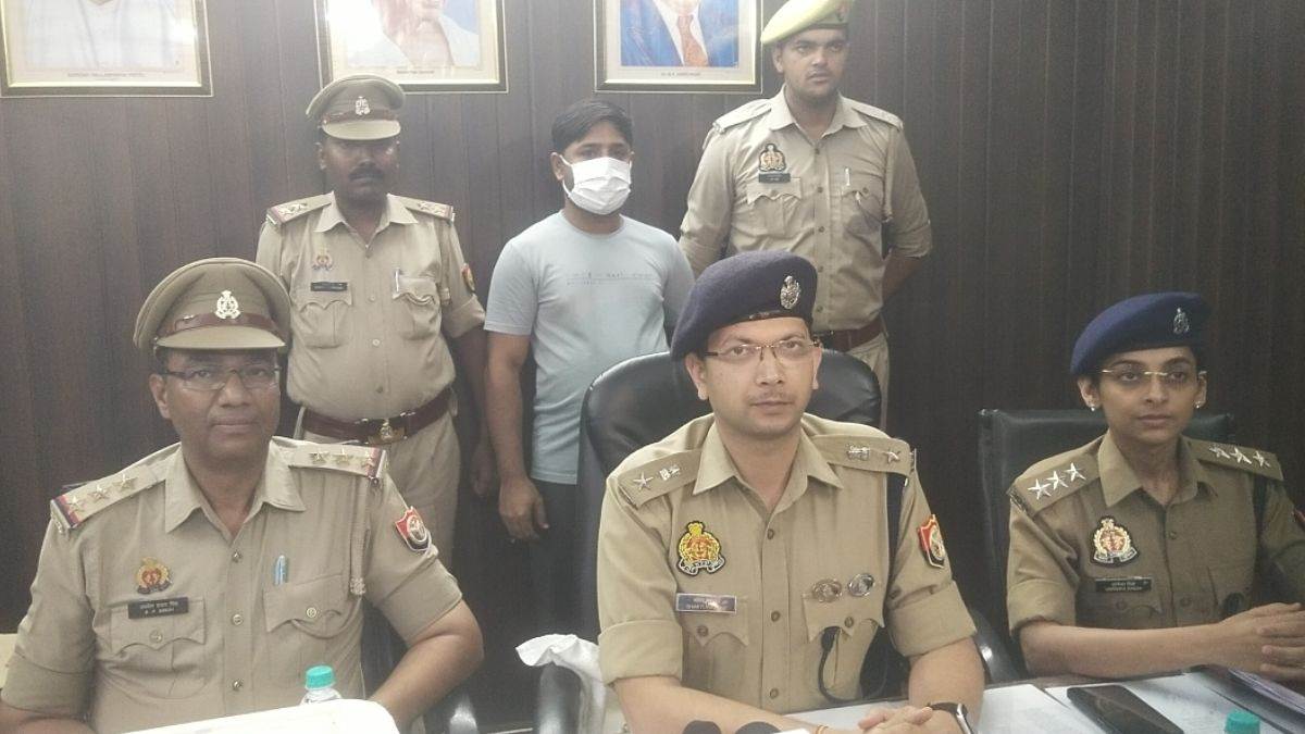 ncr youtuber waseem ahmed arrested in noida for job scam