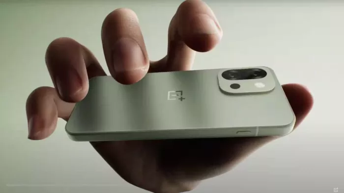 OnePlus 13s: भारत में लॉन्च हुआ दमदार कॉम्पैक्ट फ्लैगशिप फोन