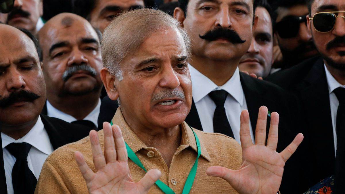 https://www.jagranimages.com/images/newimg/05062025/05_06_2025-shehbaz_sharif_america_23956448.jpg