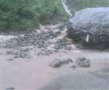 Uttarakhand Weather Update: पौड़ी जिले के धरियाल सार गांव में फटा बादल, चमोली में घरों में घुसा पानी