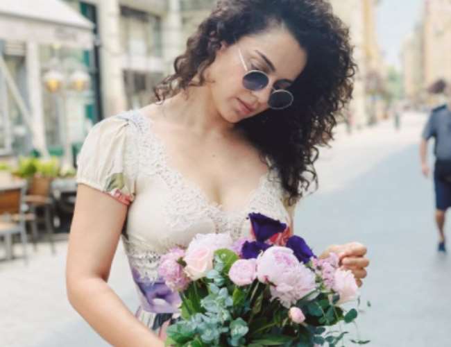Kangana Ranaut with flower in photos from budapest. Photo- Instagram