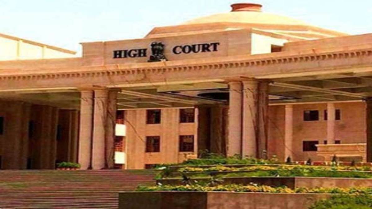 Allahabad High Court: हाई कोर्ट की सख्त टिप्पणी, अपराधियों को राजनीति से बाहर करने के लिए ठोस कदम उठाएं