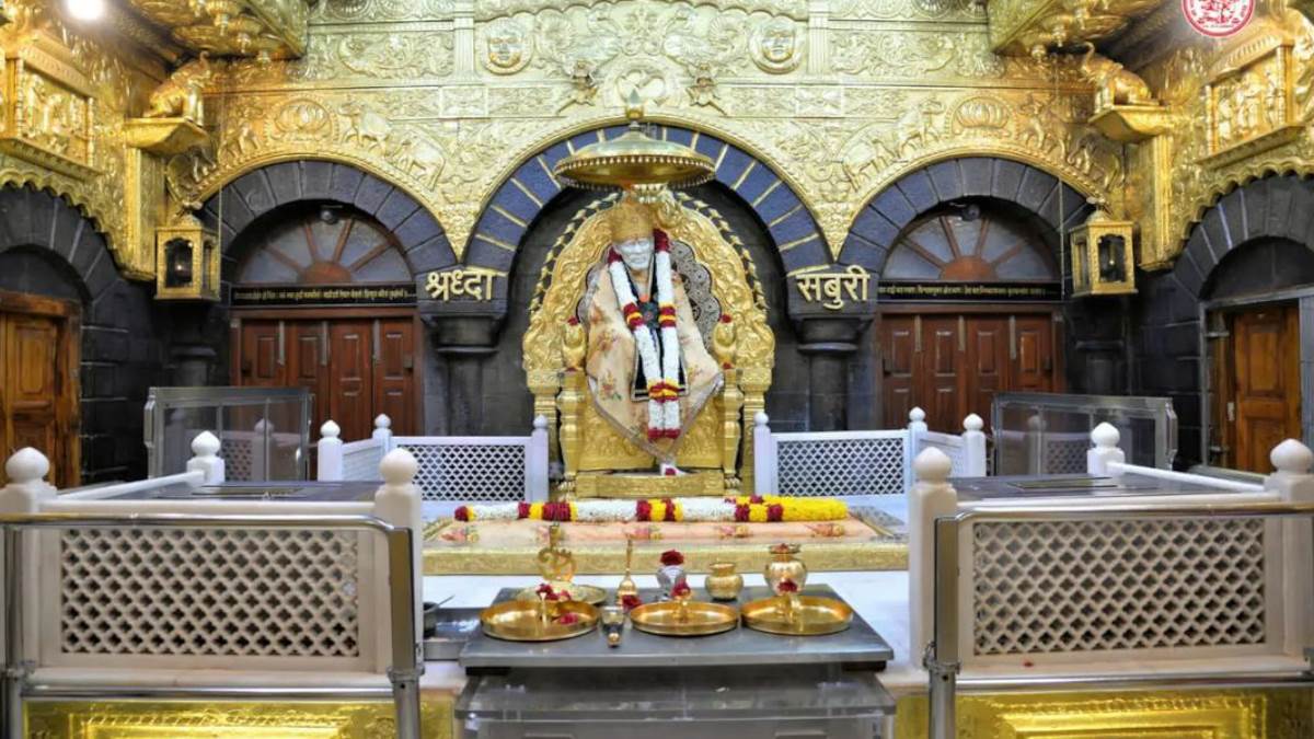 https://www.jagranimages.com/images/newimg/05072022/05_07_2022-irctc_shirdi_jyotriling_tour_package_22863930.jpg