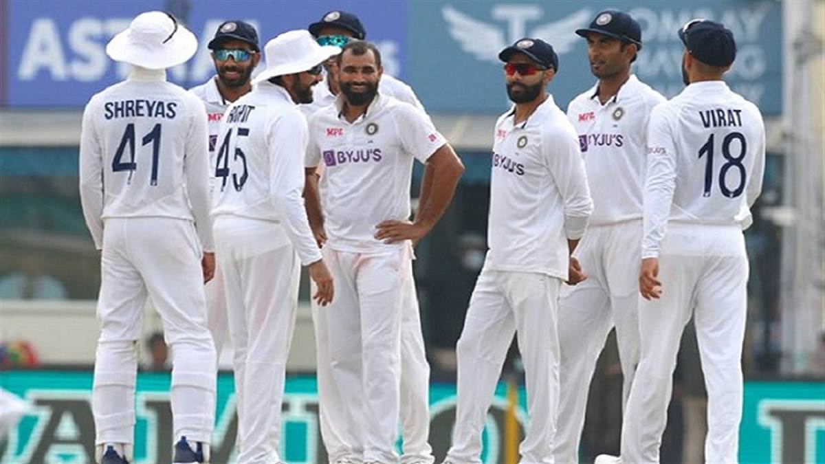 इंग्लैंड से हार के बाद भारत को लगा दोहरा झटका, स्लो ओवर रेट के लिए लगा जुर्माना और कट गए 2 अंक
