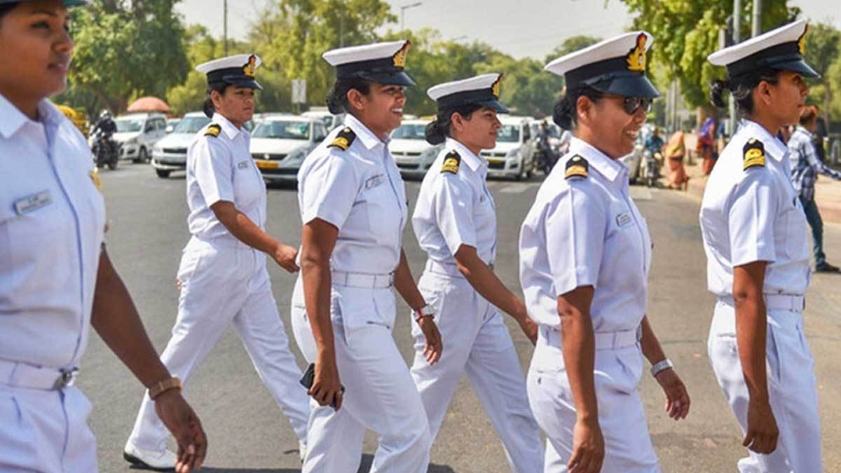 अग्निवीरों के पहले बैच में 20 फीसद महिलाओं की भर्ती करेगी नौसेना
