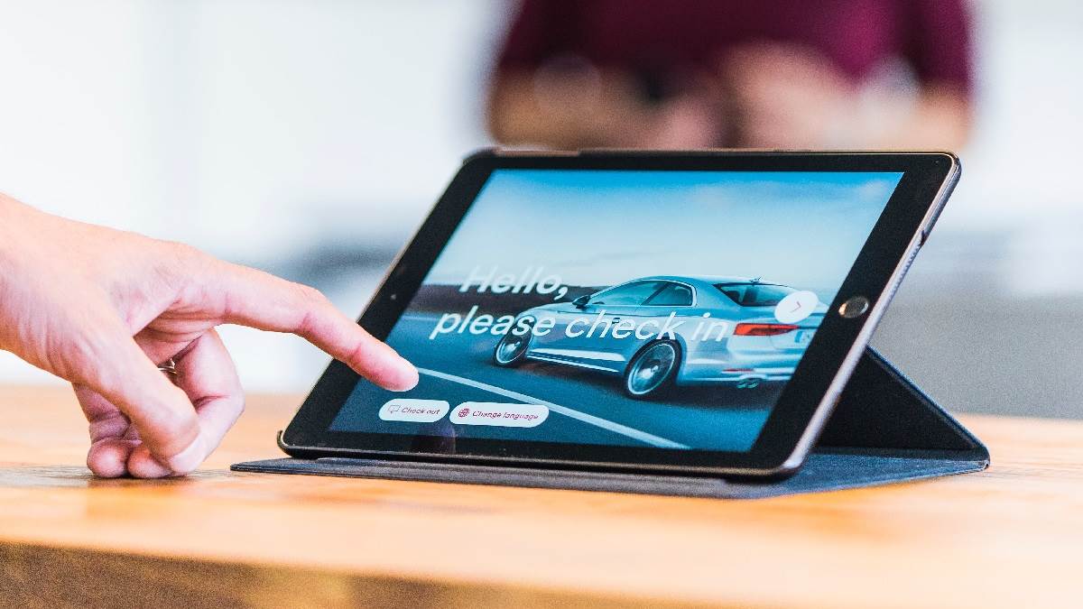 10 हजार से भी कम है इन एडवांस फीचर वाले Tablets की कीमत, जुलाई 2023 में बढ़ गई है डिमांड