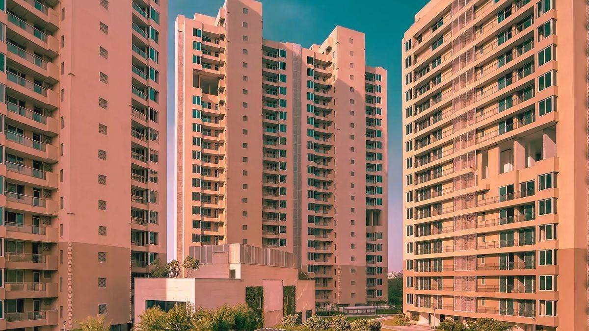 residential sales rise 11 per cent in 30 mid sized cities