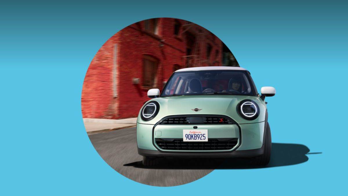 https://www.jagranimages.com/images/newimg/05072024/05_07_2024-mini_cooper_s_23752892.jpg