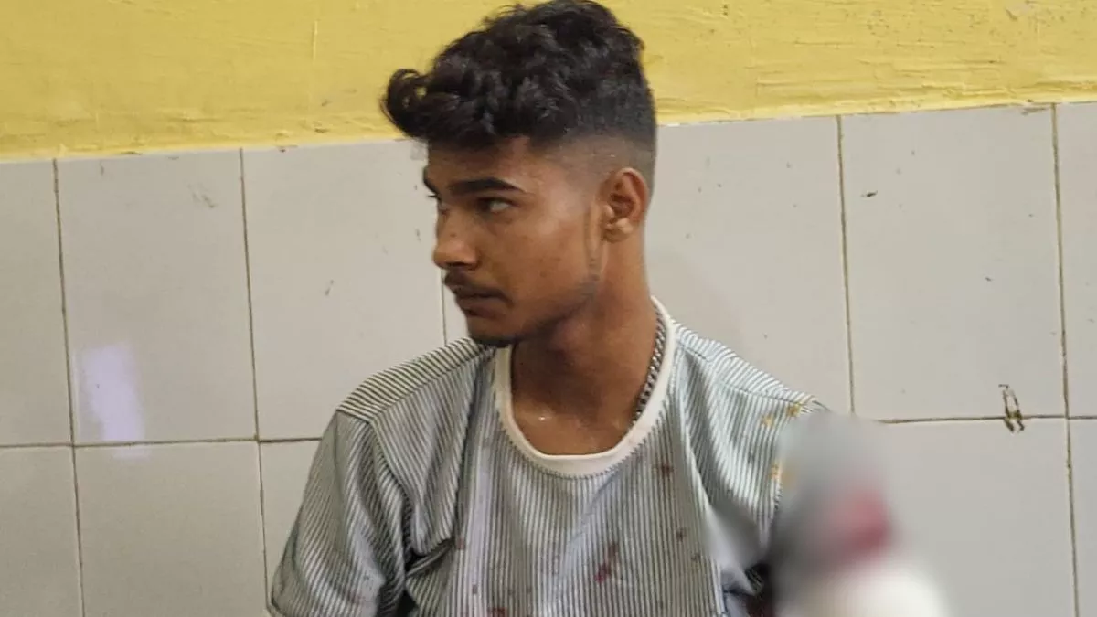UP Crime: रुपयों को लेकर हुए विवाद में दोस्त को चाकू मारा, गंभीर हालत में अस्पताल में भर्ती