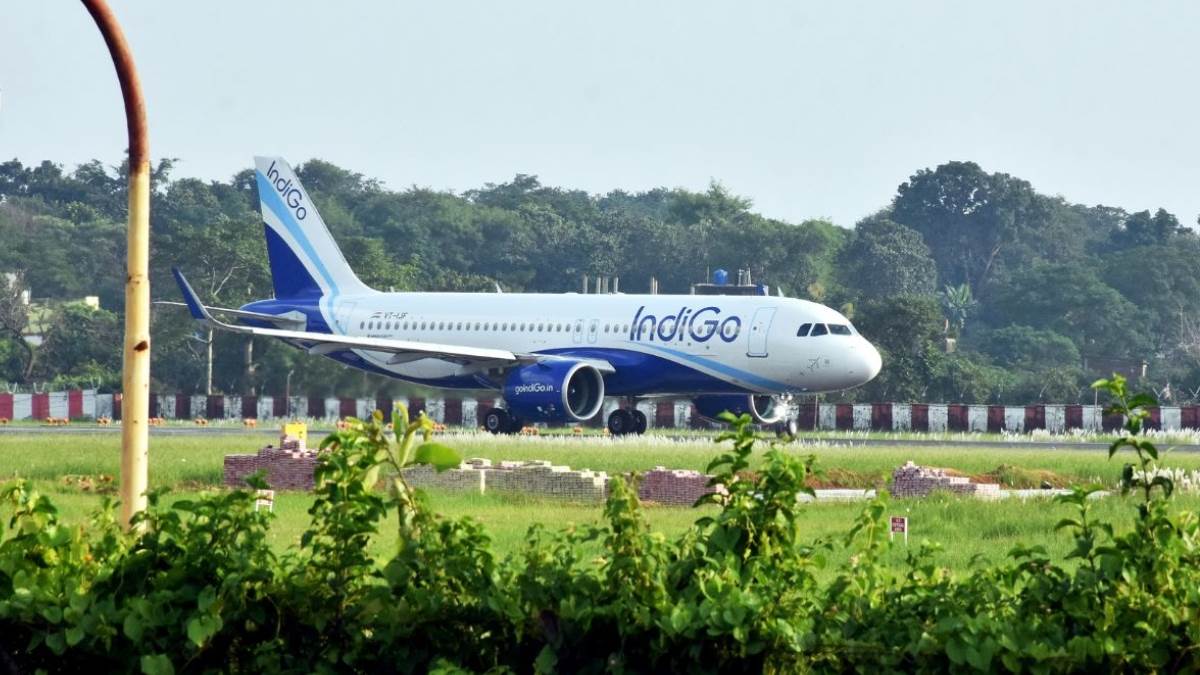 ncr indigo flight delayed 4 hours due to pilot illness in delhi alternative crew arranged