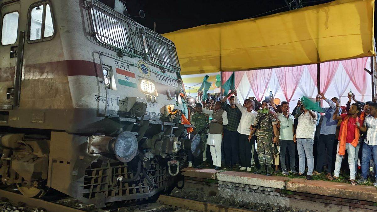https://www.jagranimages.com/images/newimg/05072025/05_07_2025-koderma_news_23976274.jpg