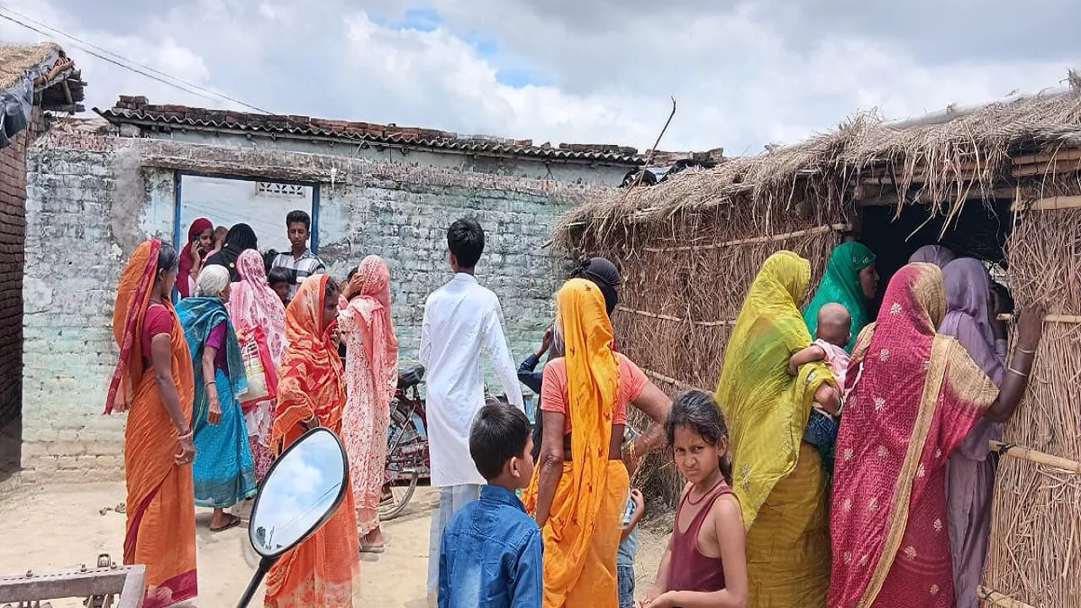 East Champaran News: दरपा में कुख्यात भून्ना मियां की गला रेत कर हत्या, हो रहीं तरह-तरह की चर्चाएं