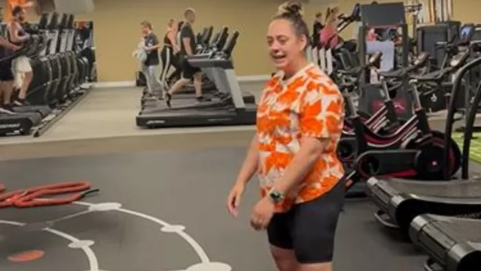 Hazel Keech Workout Video: मां बनने के बाद हेजल कीच का बढ़ा वजन, जिम में जमकर बहा रही हैं पसीना, देखे वायरल वीडियो