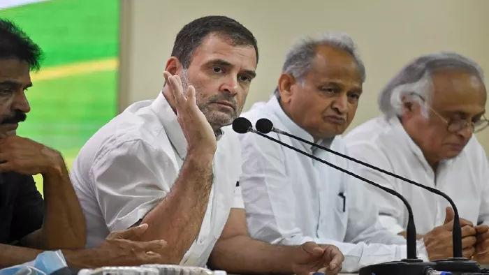 राहुल गांधी का केंद्र सरकार पर बड़ा हमला