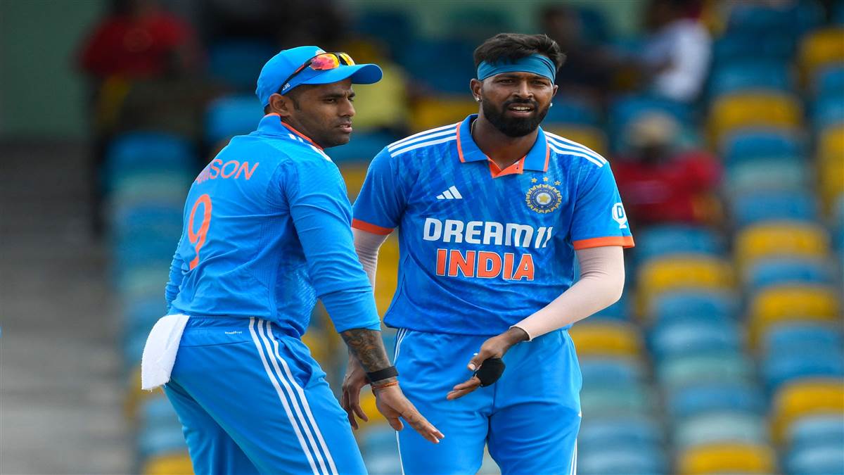 https://www.jagranimages.com/images/newimg/05082023/05_08_2023-captain_pandya_23492855.jpg
