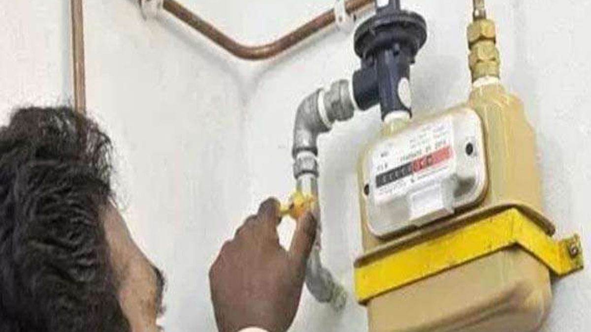 https://www.jagranimages.com/images/newimg/05082023/05_08_2023-gas_23492281.jpg