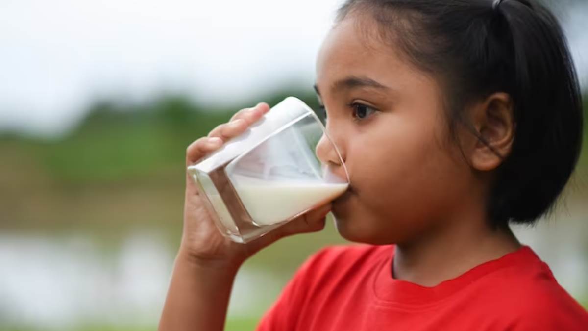 https://www.jagranimages.com/images/newimg/05082023/05_08_2023-milk_23492413.jpg