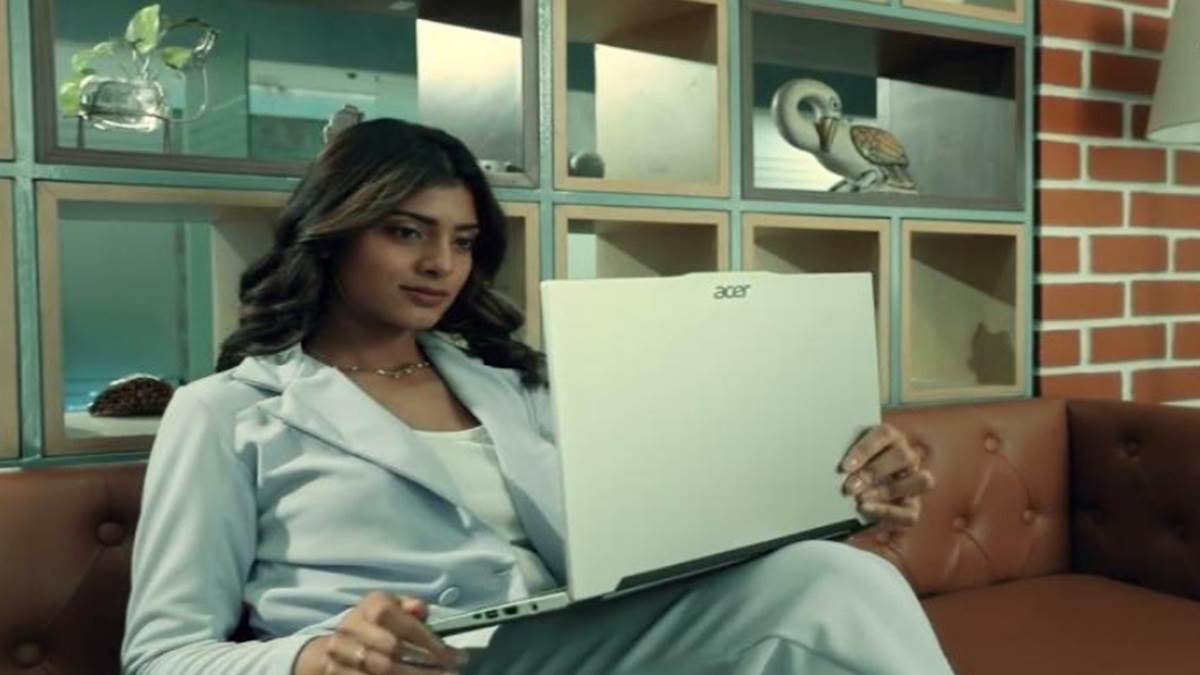 दादागिरी पर उतारू हैं ये Best 16GB Laptop, इनका परफॉर्मेंस कर देगा सरप्राइज