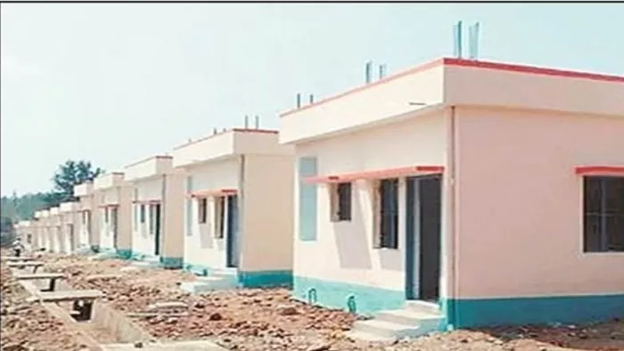 वर्तमान में 1,26,363 आवास का निर्माण अधूरा है। (प्रतीकात्मक तस्वीर)