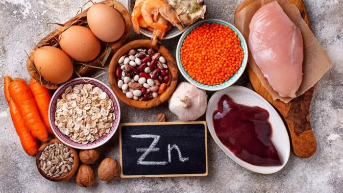 शरीर के लिए क्यों जरूरी होता है Zinc? (Image Source: Freepik)