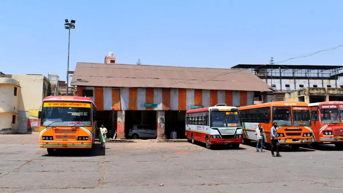 UP Roadways: अब घर बैठे मिनटों में बुक करें यूपी रोडवेज की टिकट, ‘UP Rahi’ ऐप से पाएं मनचाही सीट
