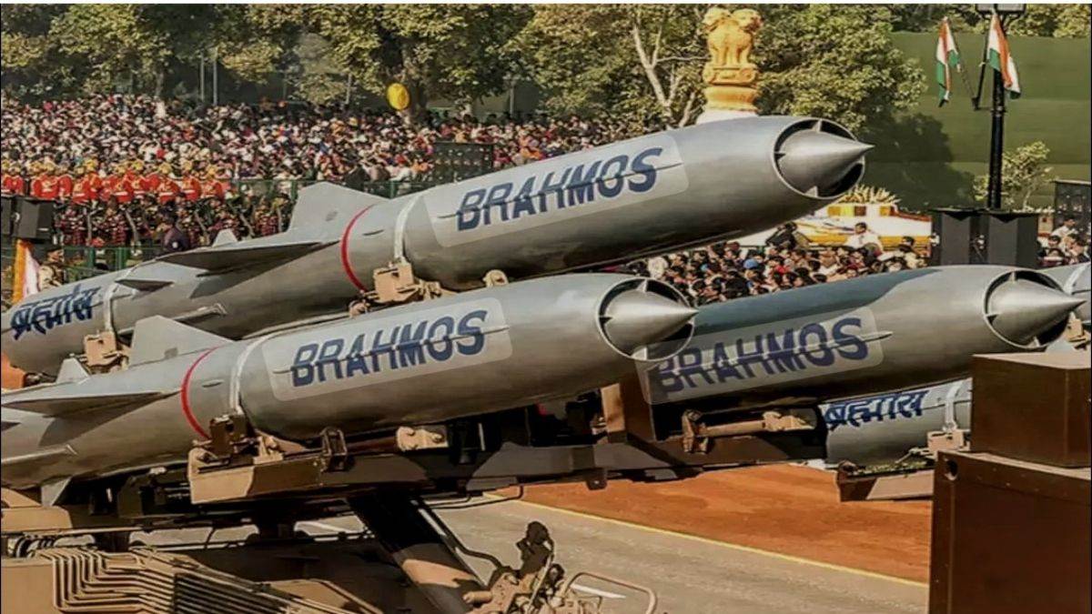 https://www.jagranimages.com/images/newimg/05082025/05_08_2025-brahmos_missile_24004521.jpg