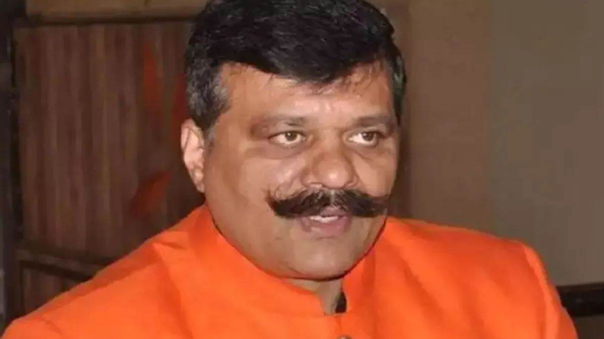 investment fraud fir filed against three in dehradun for cheating former mla chaimpion wife