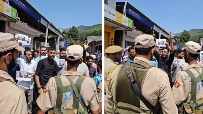 Article 370 की छठी वर्षगांठ पर कांग्रेस ने बनाया 'ब्लैक डे (सोशल मीडिया फोटोो)