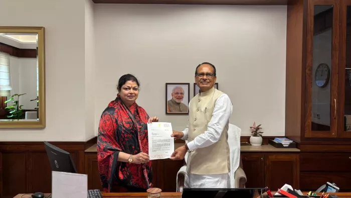 राज्यसभा सांसद दर्शना सिंह ने कृषि मंत्री शिवराज सिंह चौहान से मुलाकात की।
