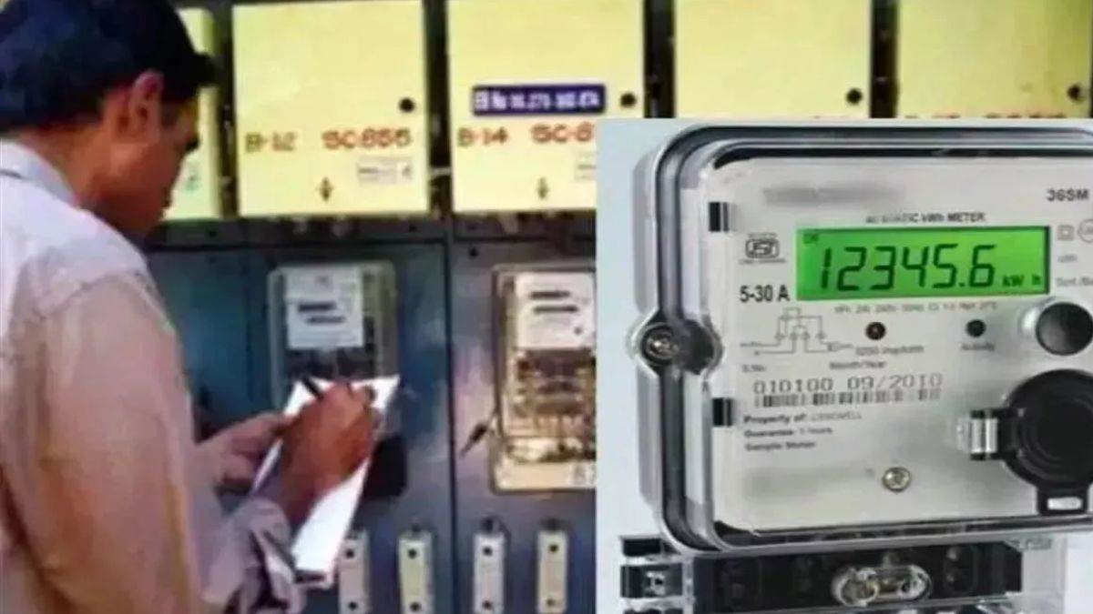https://www.jagranimages.com/images/newimg/05082025/05_08_2025-electricity_theft_24003901.jpg