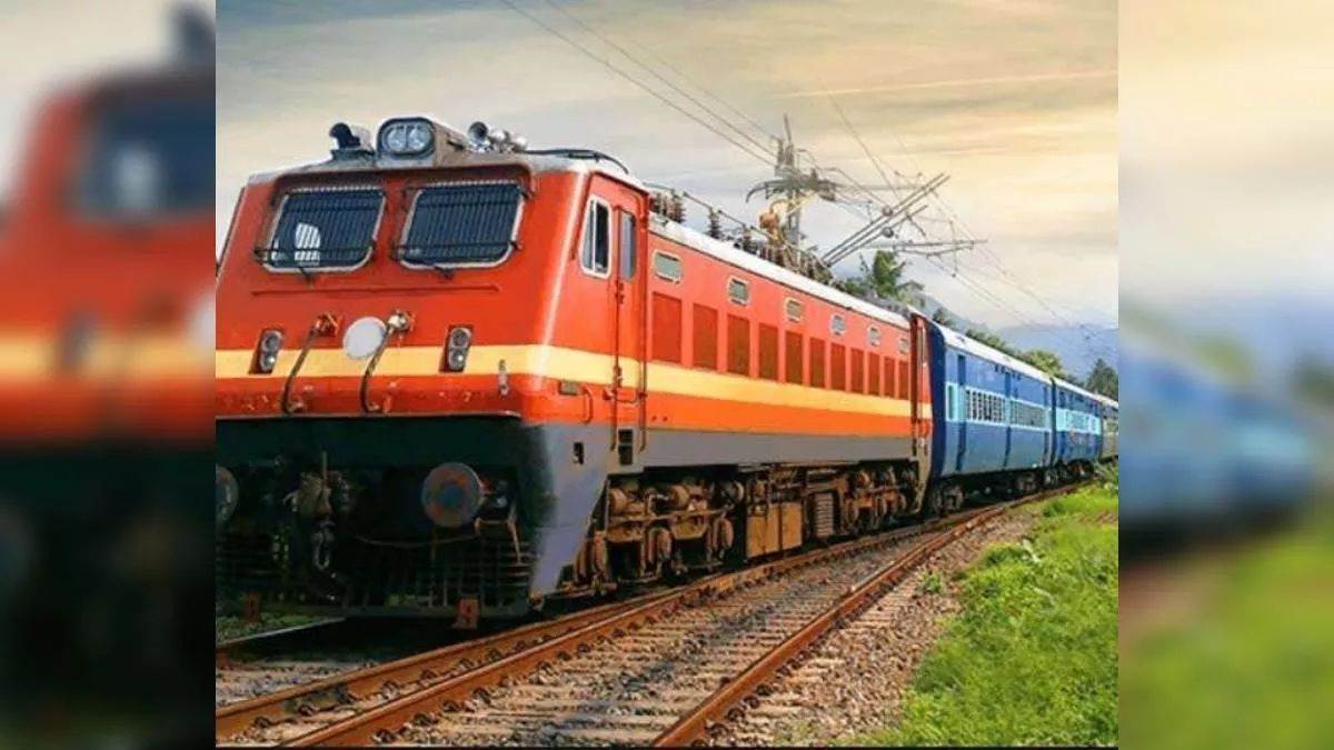 raibareilly news vande bharat and kashi vishwanath express hit cattle trains delayed