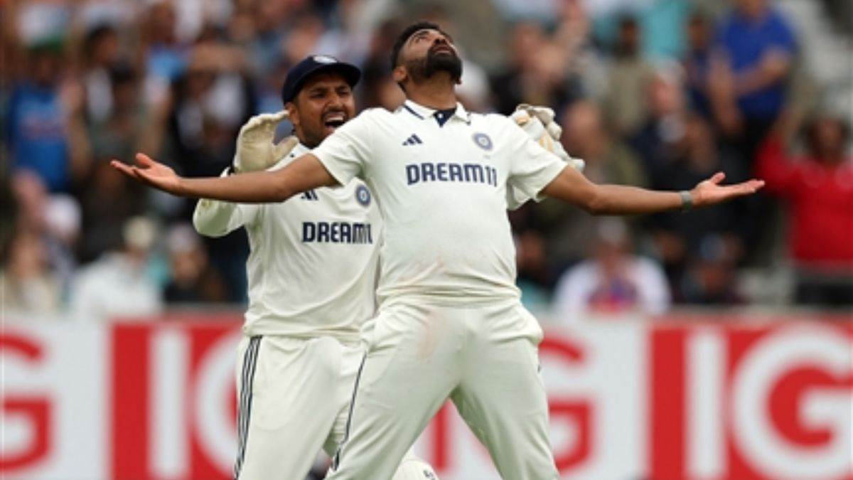 https://www.jagranimages.com/images/newimg/05082025/05_08_2025-mohammed_siraj_celebration_24004401.jpg